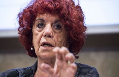 Ascoli, Castelli scrive alla Fedeli per commissioni d'esame nelle scuole colpite da sisma