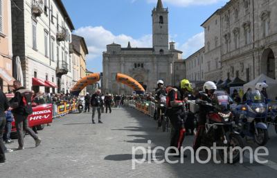 Ascoli,  partenza Tirreno-Adriatico. Le voci di Castelli, Cassani e Nibali