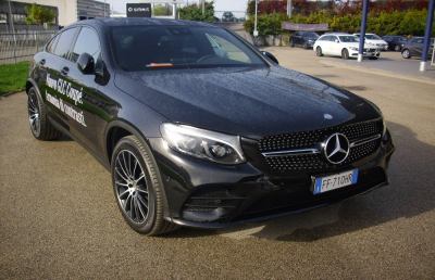 Arriva la Mercedes GLC Coupè, sfida con la BMW X4