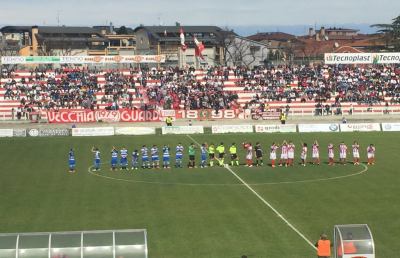 Vis Pesaro-Monticelli 1-2, gli ascolani fanno il colpo grosso al ''Benelli'' e vedono la salvezza 