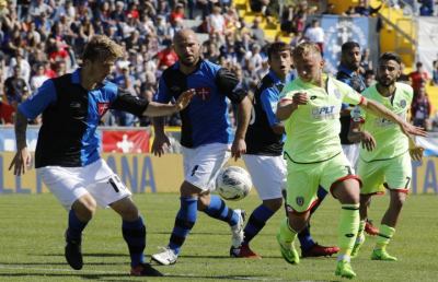 Pisa-Cesena 0-1, highlights