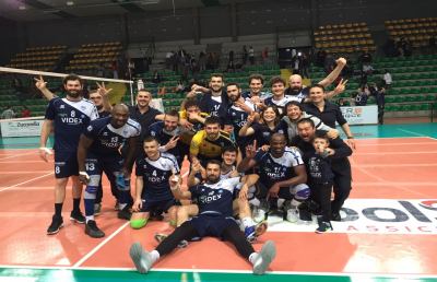 Volley Serie A2, M&G Videx Grottazzolina corsara in Puglia: salvezza più vicina