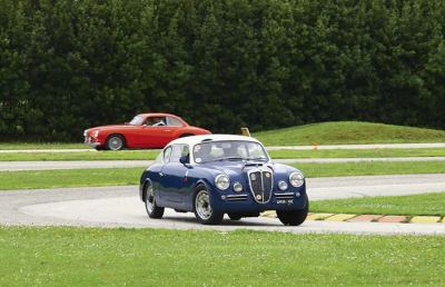 Kartodromo “Ferrari” Fermo, “...Dal bel mare al bel monte...” con le auto d'epoca