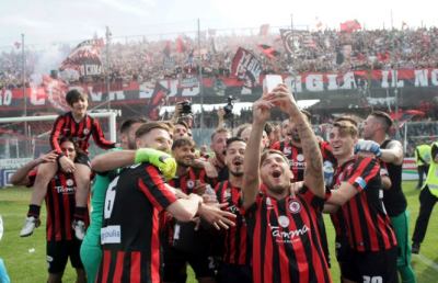 Serie B, torna il Foggia dopo 19 anni di assenza. Dominato il girone C di Lega Pro