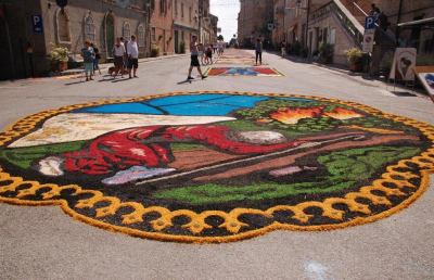 Infiorata 2017, Montefiore dell'Aso parte la XV^ edizione 