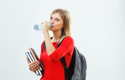 Notte prima degli esami, riposo e corretta idratazione per affrontare la maturità