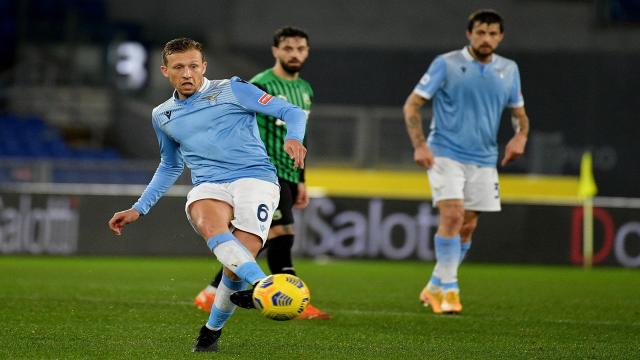 Lazio-Sassuolo 2-1, highlights