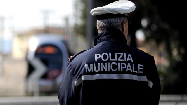 San Benedetto del Tronto, sicurezza in auto: al via campagna della Polizia municipale