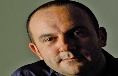 Ascoli Piceno, la comicità di Stefano Vigilante arriva in Piazza Arringo
