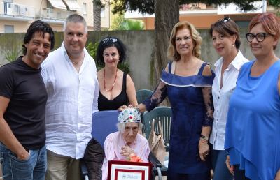 Grottammare, grande festa per i 100 anni di Maria Orsola Giuseppina Triggiani