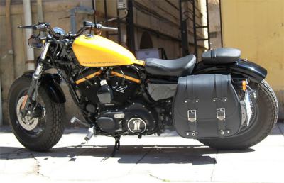Borse moto, Givi consolida la sua leadership con le nuove proposte