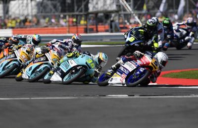 Moto3, Fenati settimo a Silverstone in una gara accorciata di un giro