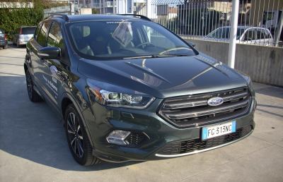 Arriva la nuova Ford Kuga, comodità sportiva 