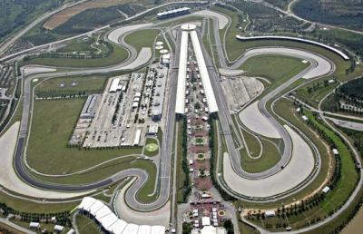 Moto3, Fenati arriva in Malesia: ''Importante finire la stagione al meglio''