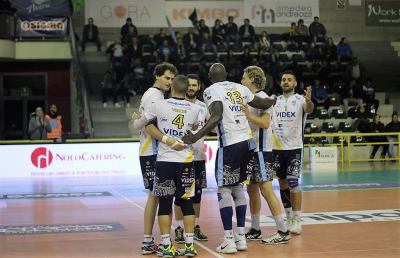 Volley Serie A2, la M&G Videx Grottazzolina passa anche sul campo della Sigma Aversa
