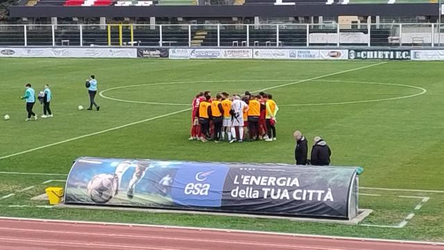 Atletico Ascoli, fissata la data della prosecuzione del match sospeso a Chieti per l'infortunio all'arbitro