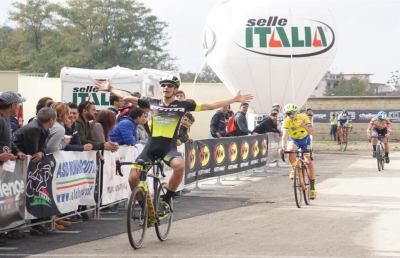 FCI Marche: a Grumo Nevano hurrà per Torcianti e Ciabocco al Giro d’Italia Ciclocross