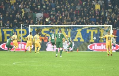 Frosinone-Avellino 1-1, Ciofani risponde a Castaldo. Brutto infortunio per Lasik