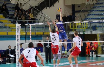Volley Serie A2, una rimaneggiata GoldenPlast Potenza Picena sconfitta in 4 set