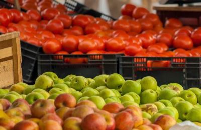 Polmoni sani con una dieta ricca di pomodori e mele. Lo dice nuova ricerca americana