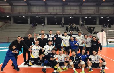 Volley Serie A2, la M&G Videx Grottazzolina passa al tie-break a Massa