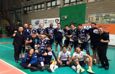 Volley Serie A2, la M&G Videx Grottazzolina vince a Castellana Grotte e festeggia la salvezza