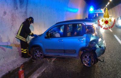 Vigili del Fuoco, intervento per incidente in galleria a Grottammare lungo A14