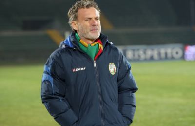 Ternana, esonerato Pochesci dopo il pareggio interno con la Salernitana