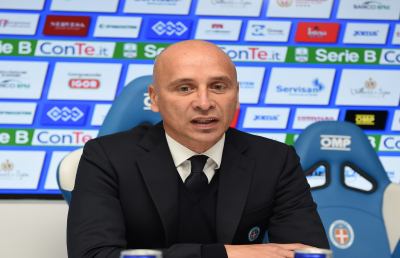 Novara, Corini esonerato dopo la sconfitta con l'Ascoli. Panchina azzurra a Di Carlo
