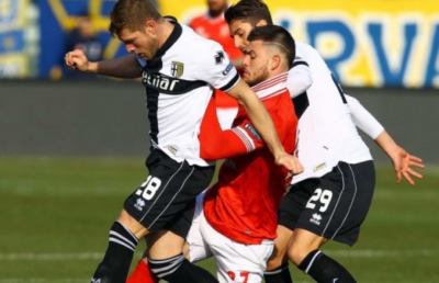 Serie B 25° turno: pari tra Parma e Perugia, Puscas e Di Carlo risollevano il Novara