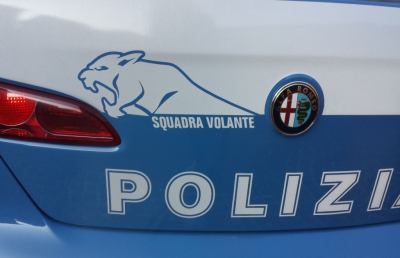 Polizia di Stato, pakistano prova a disfarsi di eroina ma viene ugualmente arrestato