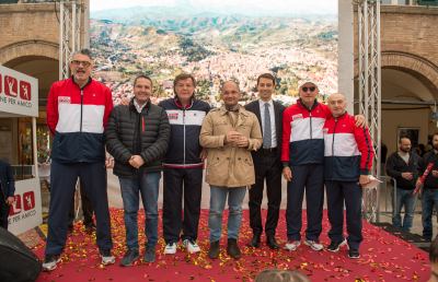 Ascoli, 500 bambini in piazza per iniziativa ''Banca Generali-Un Campione per Amico''
