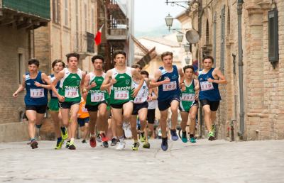 Offida, brillano i podisti marchigiani alla quinta edizione del Trofeo Avis Road Run