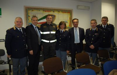 Polizia Ascoli-Fermo, conferenza con rappresentanze Vigili del Fuoco e Protezione Civile