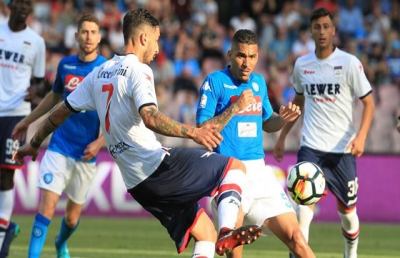 Napoli-Crotone 2-1, highlights. Calabresi tornano in Serie B