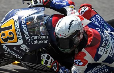 Moto2, al Mugello Fenati costretto al ritiro per problemi all'avambraccio ed ai freni