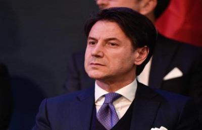 Arquata del Tronto, il nuovo premier Conte in visita all'area Sae di Borgo