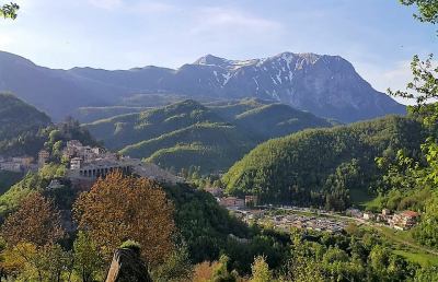 Associazione Arquata Potest, parte recupero antico sentiero tra Faete e Spelonga