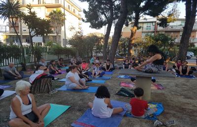 San Benedetto del Tronto,  lezione gratuita nella ''Giornata internazionale dello yoga''