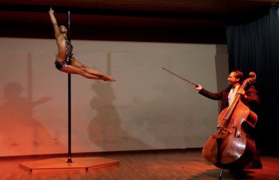 Auditorium Pacetti di Monteprandone, emozioni per l'esibizione del Maestro Pomili