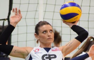 Pallavolo femminile B2, la Ciu Ciu Offida Volley fa sua la forte centrale Agostini