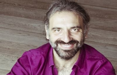 Ascoli Piceno, Piazza del Popolo pronta ad accogliere il musicista Stefano Bollani
