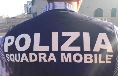 Squadra Mobile Ascoli, arrestato 26enne per spaccio di sostanze stupefacenti