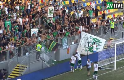Avellino, lo sconforto dei giocatori dopo la notizia dell'esclusione dalla Serie B