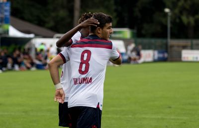 Bologna, tripletta per Orsolini in amichevole. Due reti anche per Petkovic seguito dall'Ascoli