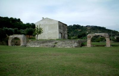 Cupra Marittima, all'Area Archeologica Foro Romano arriva “Antigone ovvero la legge degli umani”