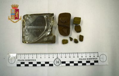 Squadra Mobile Ascoli, altri due arresti per spaccio nel quartiere Monticelli