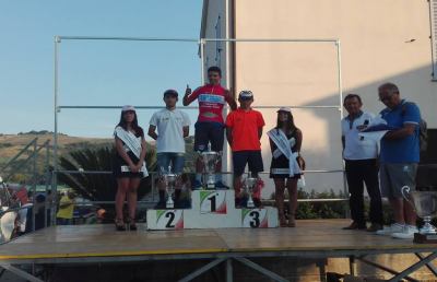 Ciclismo, Emanuele Ansaloni sul podio più alto del Gran Premio Valdaso