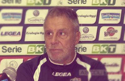 Cosenza, Braglia: “Ascoli ha fatto un mercato di livello, dobbiamo giocare un grande match”