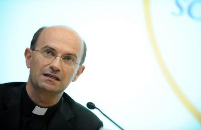 L'ascolano Russo nuovo segretario generale della CEI. Gli auguri del sindaco Castelli